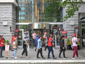 Striking workers will need to seek jobs to qualify for WA unemployment benefits