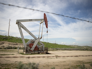 An oil field became California’s first carbon vault. Who’s responsible if something goes wrong?