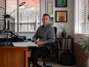 How do you get a housing permit in California? He can hook you up, for a fee