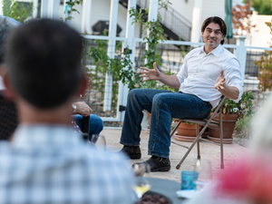 Will Republicans help this underdog liberal unseat a longtime Democratic congressman?
