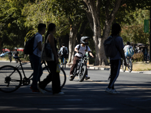 Deadly e-bike crashes shaped 3 new California safety laws. Here’s what they do