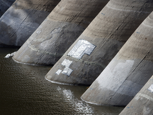 Dozens of California dams need repair as El Niño winter draws closer