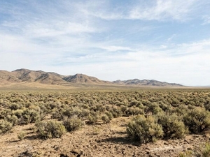 The illusion and truth of the Box Elder Stratos data center 