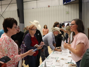 ‘Friday we either print packets or we go to court,’ say organizers of Stratos project referendum