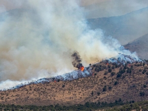 Pilots killed in Utah crash praised for their service as U.S. firefighter death toll rises 