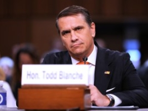 Against advice of 71 Wyoming lawyers, Lummis, Barrasso back troubled Blanche