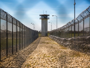 Federal judge orders Texas to air condition all prisons by the end of 2029