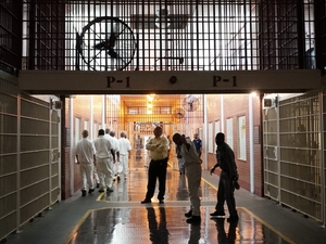 Texas prisons seek $298 million for air conditioning. That’s a fraction of what’s needed.