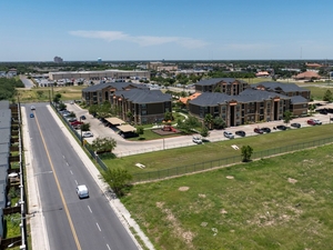 South Texas builders warn of voter backlash in November if aggressive ICE tactics continue