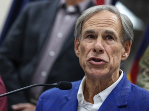 Gov. Greg Abbott doubles down on rare fight to support Medicaid funding for Texas hospitals