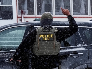 ICE officer in Minnesota-Texas extradition fight arrested in Minneapolis
