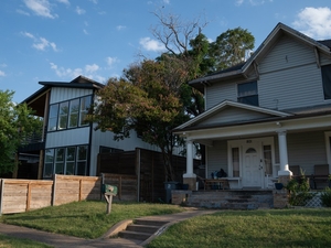 High housing costs cut into Texans’ income gains in 2025, new Census data shows