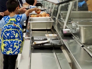 Frustrated districts, ‘blindsided’ lawmakers: Inside the ending of an Oklahoma school supper program