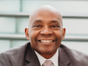 High school teacher James Taylor aims for Oklahoma’s top education office