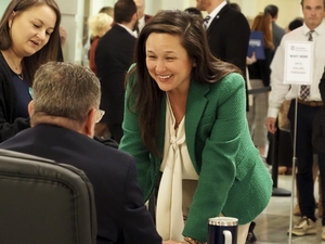 Munson relying on ground game, background to clinch Democratic gubernatorial nomination