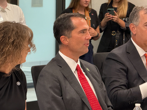 Oklahoma energy secretary steps down, deputy to take over