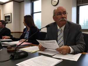 Panel sets tentative pay increases for North Dakota lawmakers