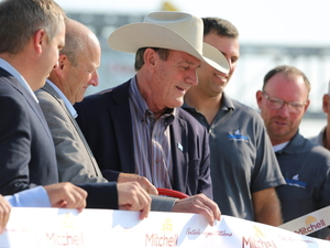 Governor grants Mitchell $1 million for industrial park