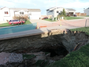 South Dakota not liable for sinkhole under neighborhood, justices rule