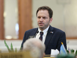 Fate of state funding for reduced-price school meals rests with governor