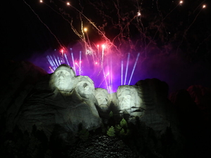 State’s expenses for Rushmore fireworks were greater than economic impact, Tourism Department says
