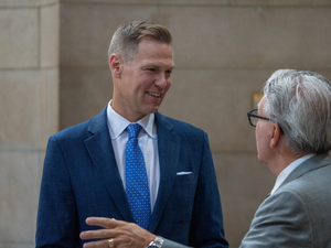 Lindstrom launches petition drive to qualify nonpartisan bid for Nebraska governor