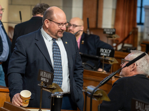 Legislative staffer sues Nebraska Legislature for response to sexual harassment report