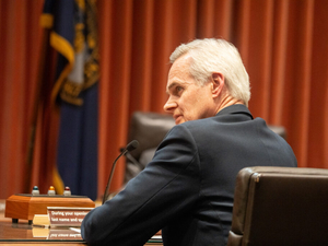 Nebraska auditor presses state retirement agency for answers on outgoing director’s pay