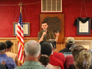 Austin Ahlman suspends campaign for Nebraska’s 1st district
