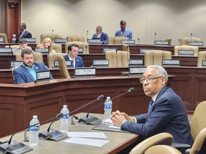 Lawmakers question East Arkansas city officials about ongoing financial troubles