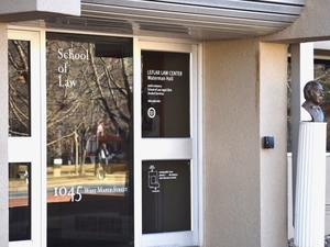 University of Arkansas selects alumna, Oklahoma professor for interim law school dean