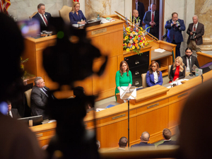 Facing prison pushback, Arkansas governor relies on greatest hits in speech