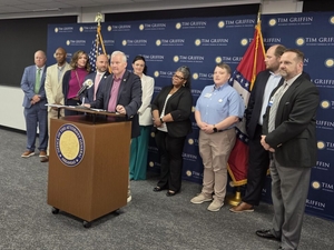 Arkansas lawsuit accuses drugmakers of undermining access to discount program