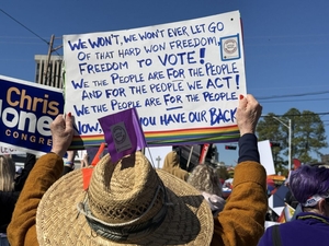 Days before early vote begins, Arkansans rally for change for No Kings and Pride events