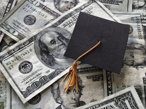 State restricts popular credential scholarship applications