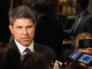 Bray won’t seek another term as Indiana Senate leader after redistricting fallout