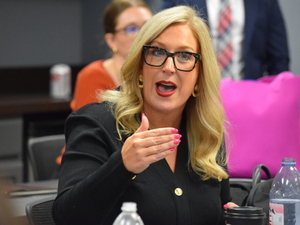 Indiana agency surveys prevalence of artificial food coloring in school meals