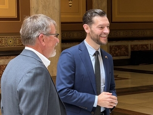Push for tighter trucking company oversight sees Statehouse support