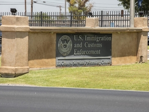 Woman detained by ICE is not getting proper medical care in a Kentucky jail, brother says