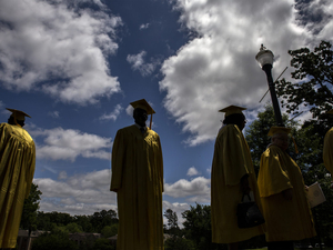 Mississippi financial aid programs face a $7.3 million shortfall, putting college grants at risk for more than 27K students