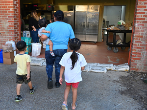 Refugees, asylum seekers to lose Medicaid coverage Oct. 1