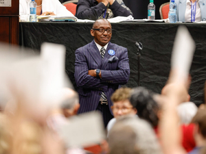 ‘I hear you, I see you:’ Alabama Democrats elect Bobby Singleton as chair 