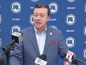 SC GOP sues to close primaries to registered Republicans