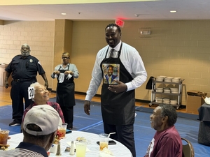 Diners applaud ‘smart move’ in Democrat’s final stretch as he tries to make history in SC