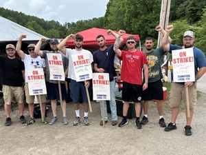 Beverage Market strike enters eighth week with no agreement in sight