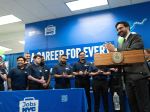 Mamdani Enlists Unions in Push to Overhaul NYC Hiring