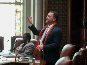 Lawyer Seeks to Boot State Senator Luis Sepúlveda From Court Case