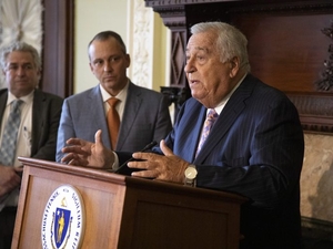 House wades in on data privacy: ‘Your data belongs to you.’