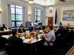 Alaska lawmakers roll out draft compromise tax cut bill for the proposed AKLNG gas line