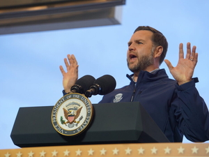 Vice President Vance flies to Fairbanks to stump for incumbent Alaska senator